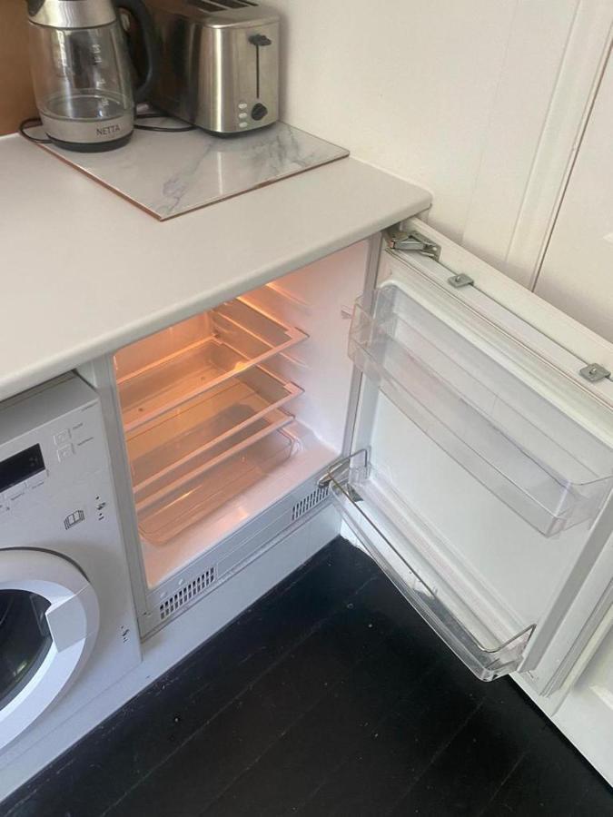 Elegant Studio In Central Hove - 5 Min Walk To Beach - 10 Min To Brighton Exteriör bild